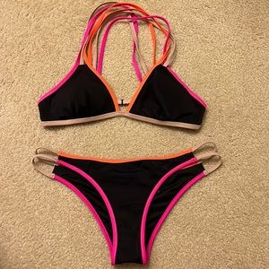 VS 2 piece swim suit.